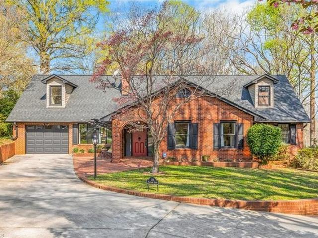House for sale in Clemmons, North Carolina