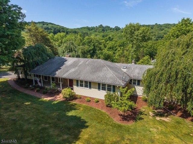 House for sale in Raritan, New Jersey