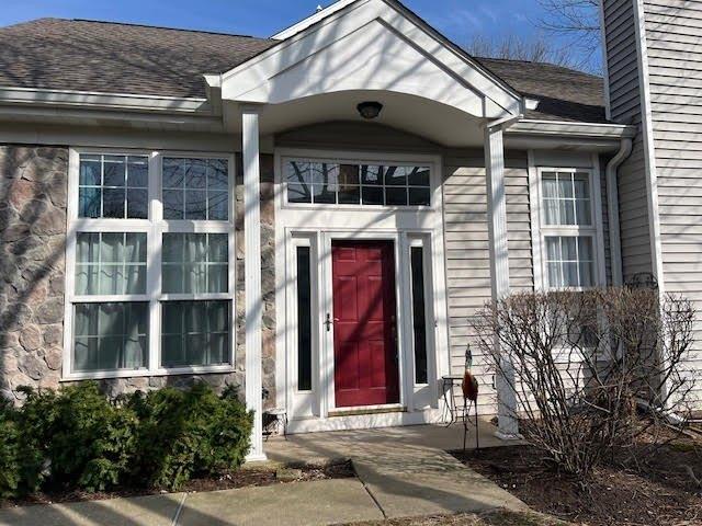 Condo for sale in Wauconda, Illinois