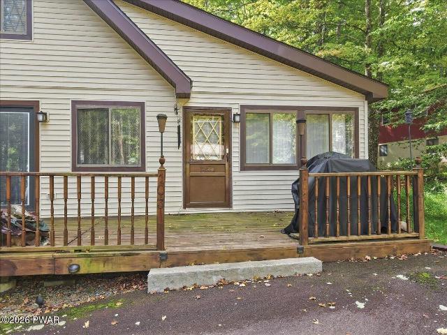 House for sale in Lackawaxen Township, Pike County