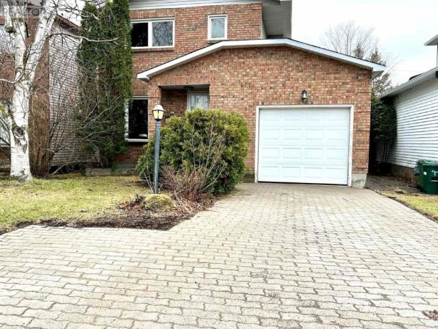 House for rent in Barrhaven West, Ottawa