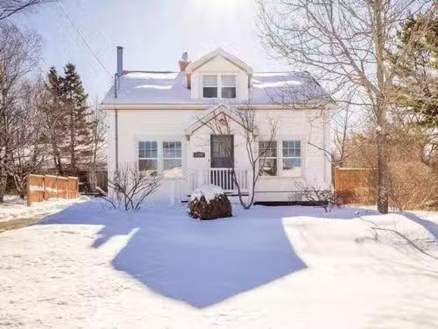House for sale in Wolfville, Nova Scotia