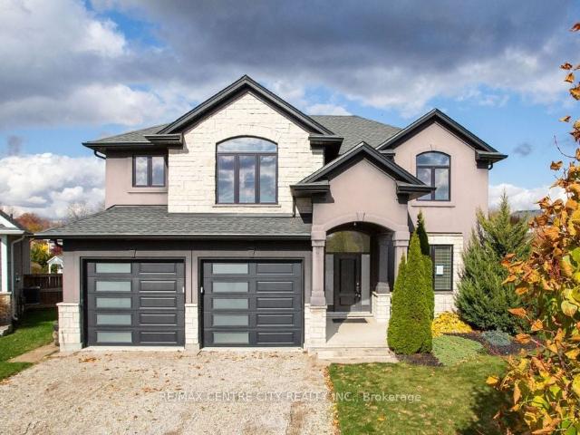 House for sale in St. Thomas, Ontario