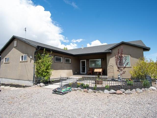 House for sale in Annabella, Utah