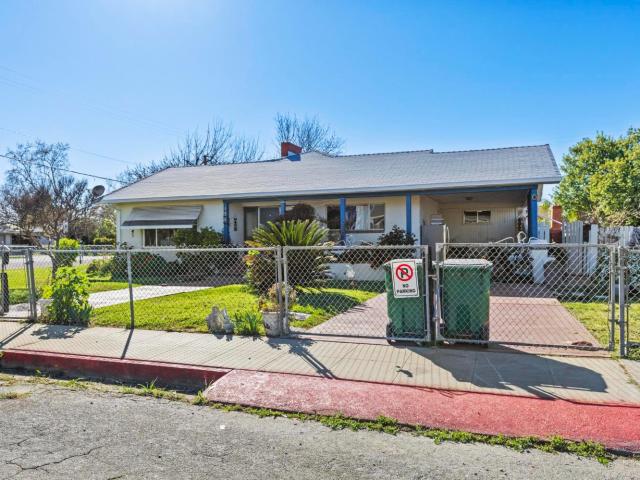 House for sale in Glenn, California