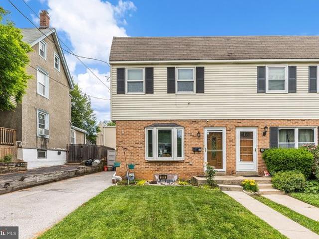 Townhouse for sale in Delco, Pennsylvania
