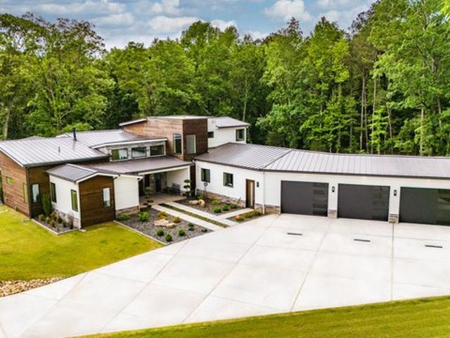 House for sale in Tyrone, Georgia