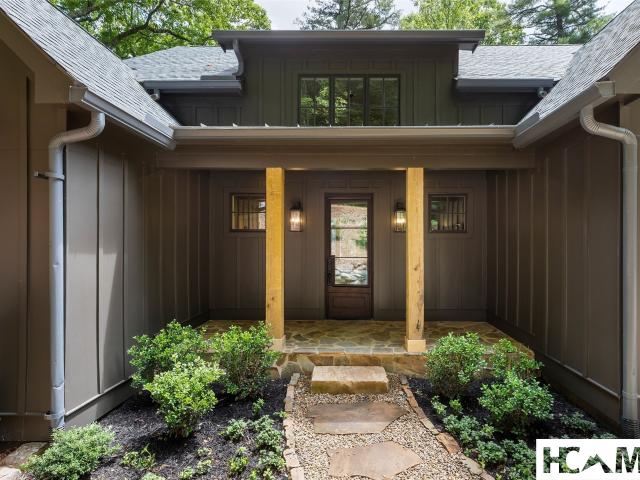 House for sale in Highlands, North Carolina