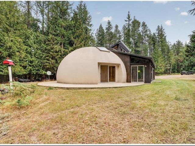 House for sale in Naples, Idaho