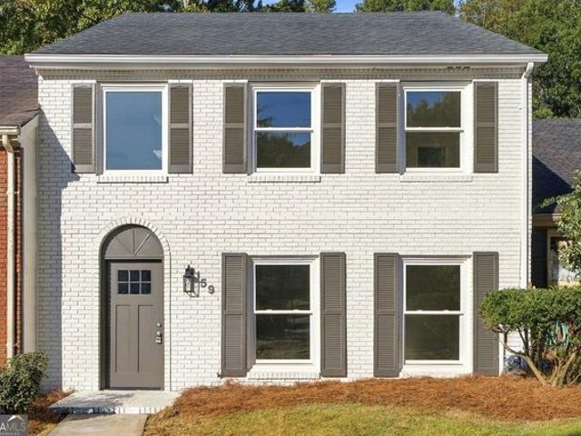 Townhouse for sale in Roswell, Fulton County