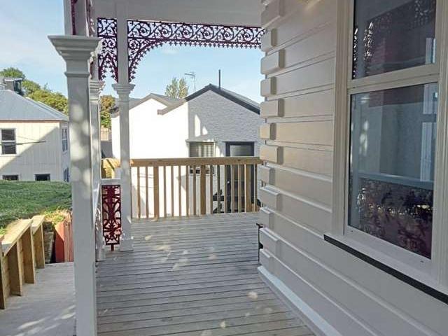 Townhouse for rent in Otakou