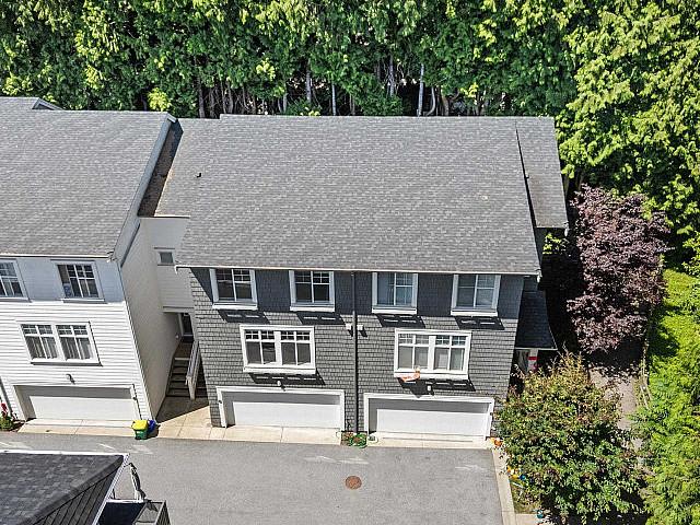 Condo for sale in Surrey