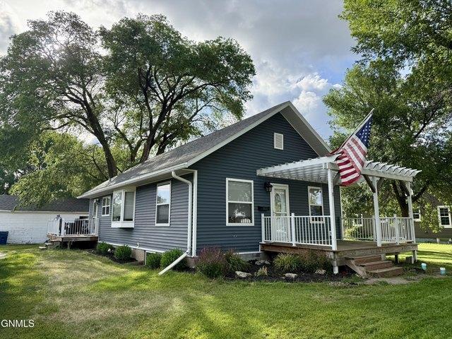 House for sale in Dickey, North Dakota
