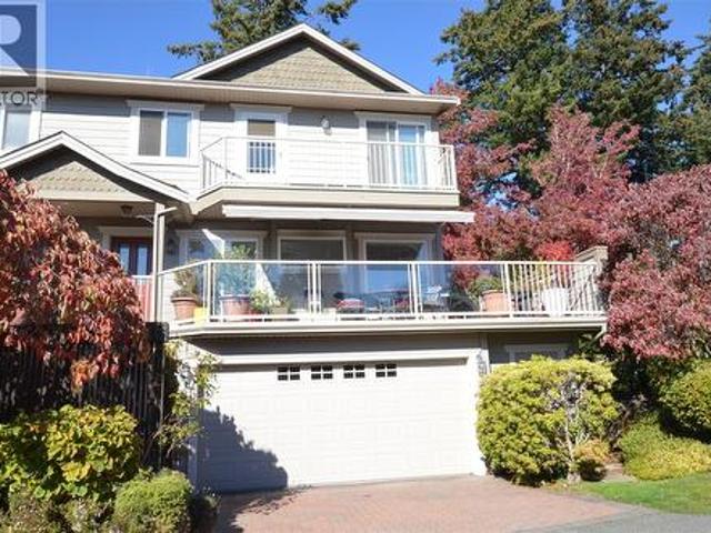 House for sale in View Royal, Capital Regional District