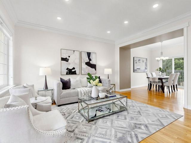 Condo for sale in Oakville, Ontario