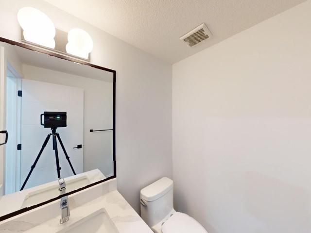 Apartment for rent in Wedgewood, Alberta