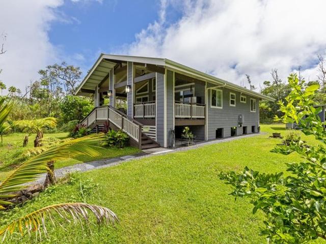 House for sale in Keaau, Hawaiʻi County