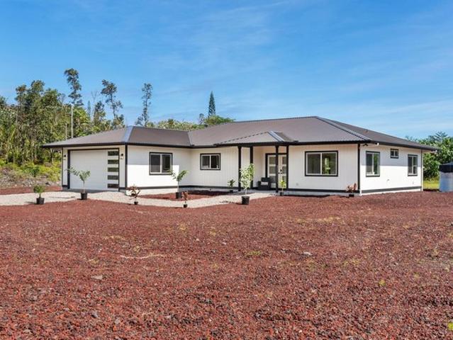 House for sale in Keaau, Hawaiʻi County