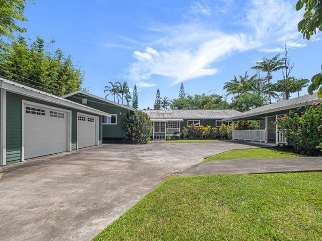 House for sale in Keaau, Hawaiʻi County
