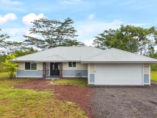 House for sale in Keaau, Hawaiʻi County