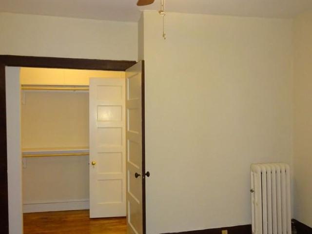 Apartment for rent in Hennepin, Minnesota