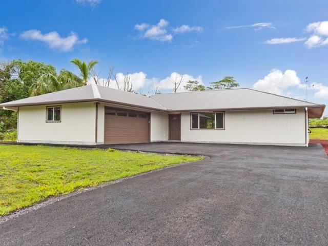 House for sale in Keaau, Hawaiʻi County