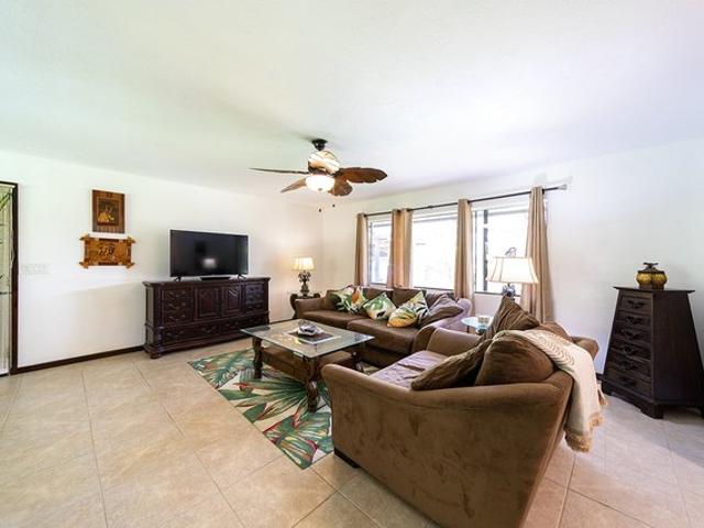 House for sale in Keaau, Hawaiʻi County