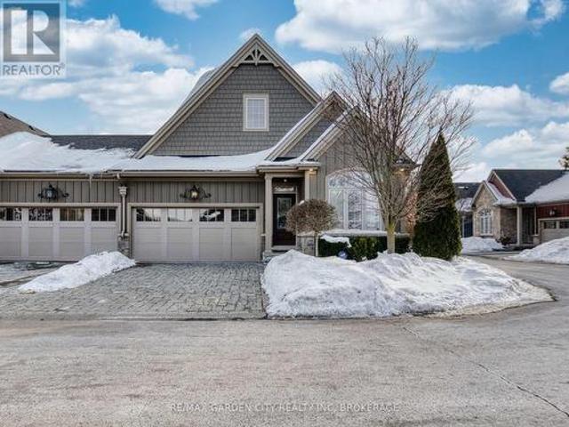 Townhouse for sale in Niagara, Ontario