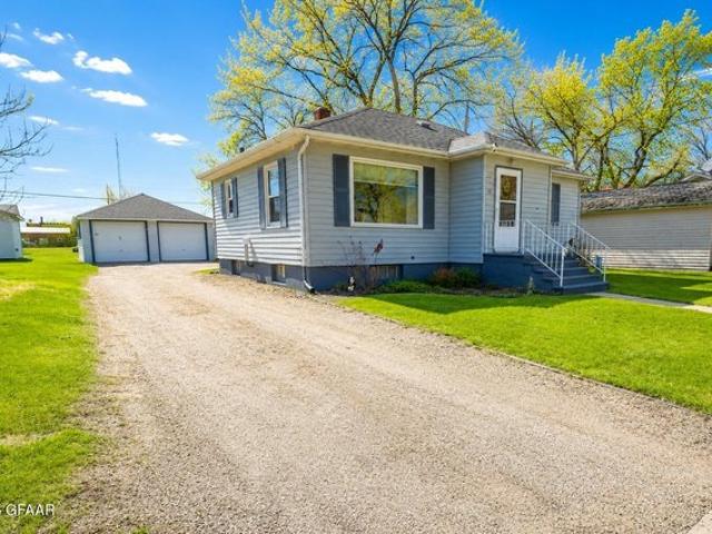 House for sale in Hillsboro, North Dakota