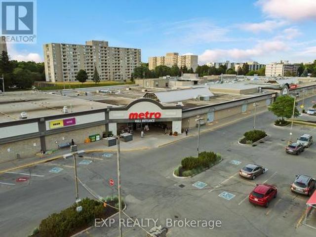 Commercial for rent in Arva, Ontario