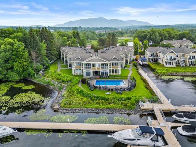 Condo for sale in Magog