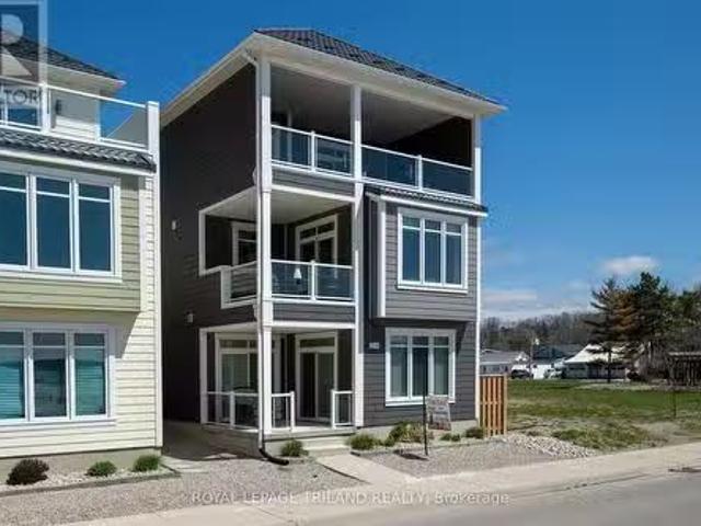 Condo for sale in Central Elgin, Ontario