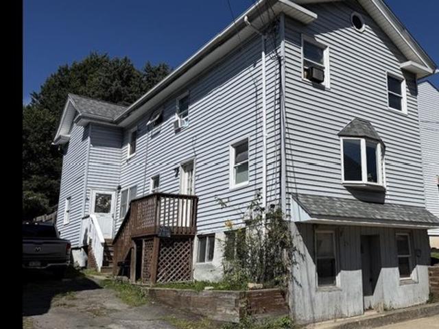 House for sale in Plymouth, Pennsylvania