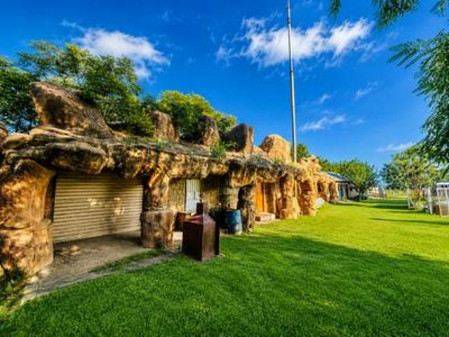 Property for sale in Waterkloof, Gauteng