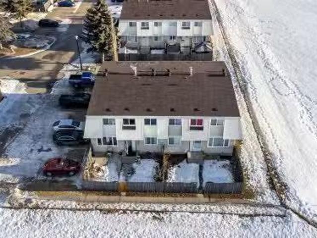 Condo for sale in Morinville, Alberta