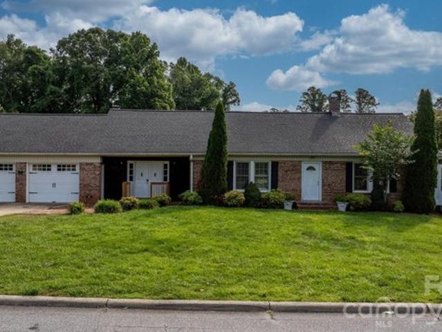House for sale in Marion, North Carolina