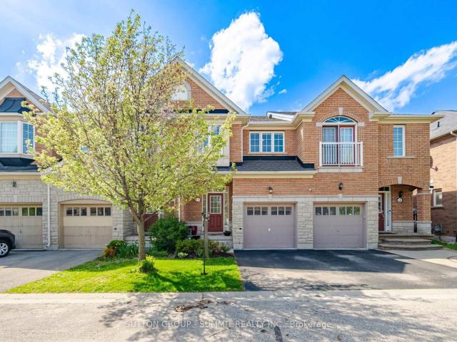 Townhouse for sale in Woburn, Ontario
