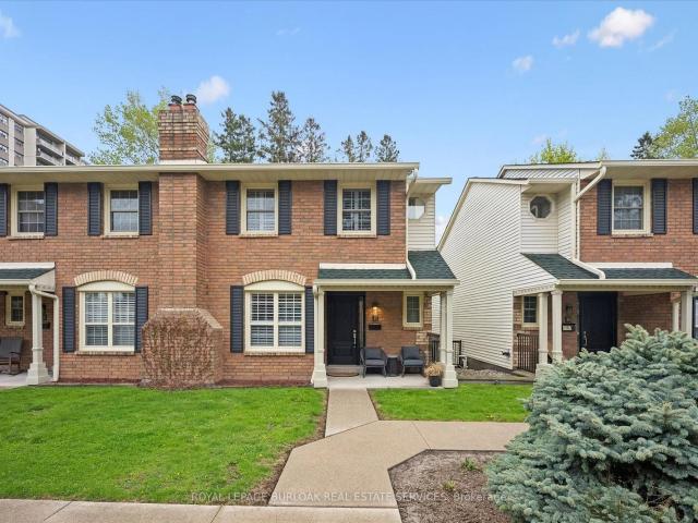 Condo for sale in Burlington, Ontario