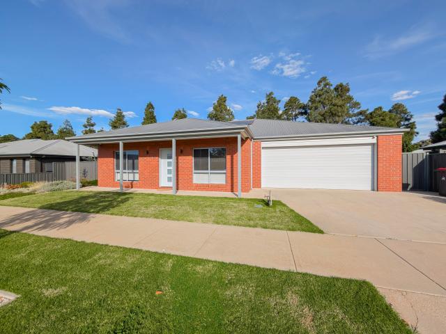 House for rent in Swan Hill, Victoria