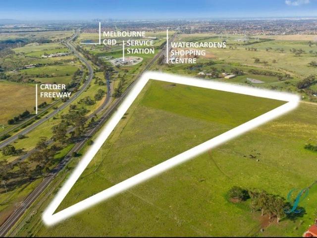 Land for rent in Diggers Rest, Melbourne