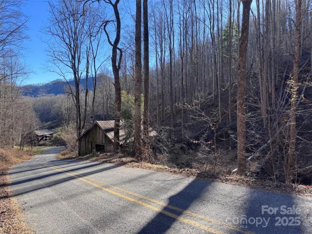 Land for sale in Yancey, North Carolina