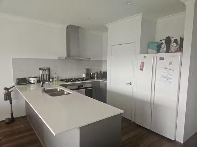 House for rent in Hammond Park, Western Australia