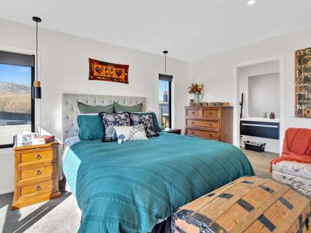 House for sale in Otakou