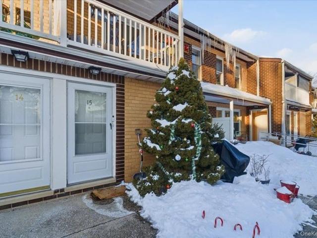 Condo for sale in Centereach, New York