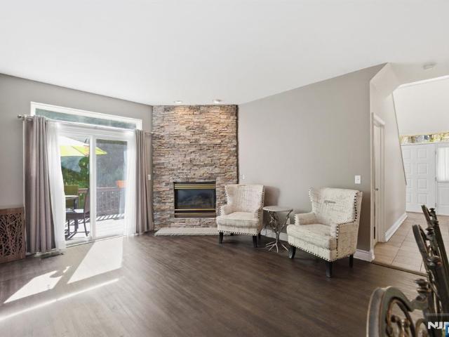 Townhouse for sale in Hardyston Township, Sussex County