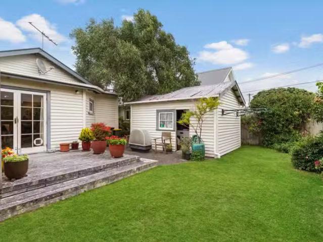 House for sale in Days Bay, Wellington