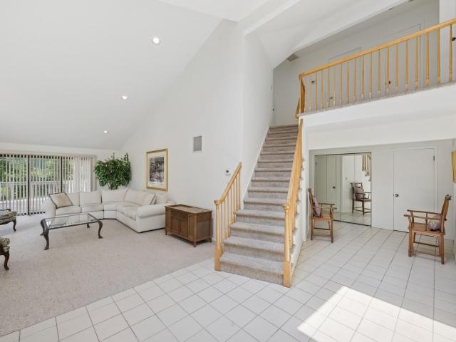 Condo for sale in Manhasset