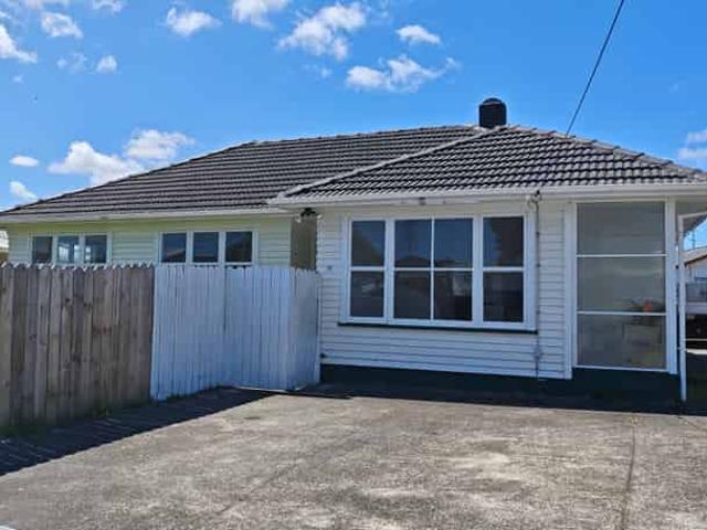 House for rent in Howick, Oroua County
