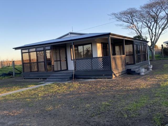 Apartment for rent in Meeanee, Napier City