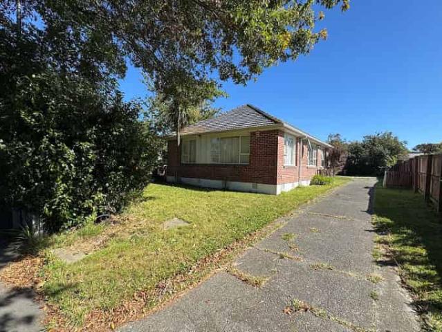 House for rent in Chaslands, Canterbury